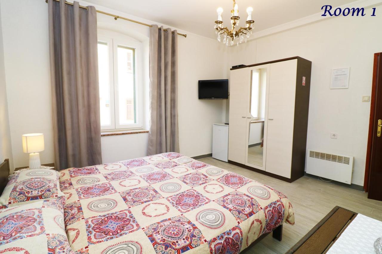 Old Town Rooms And Apartment Gasthof