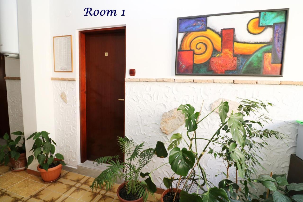 Old Town Rooms And Apartment 3* Poreč