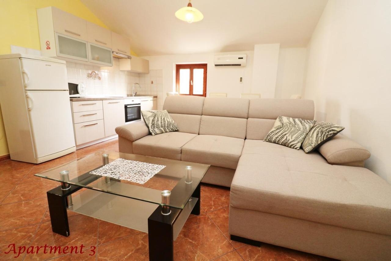 Old Town Rooms And Apartment Porec