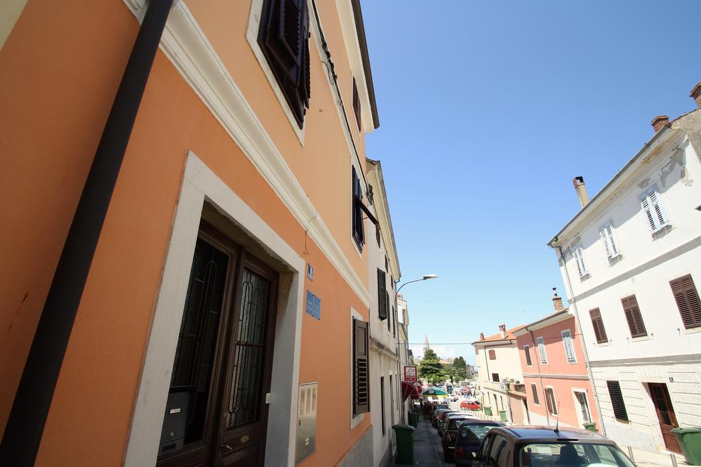 Old Town Rooms And Apartment